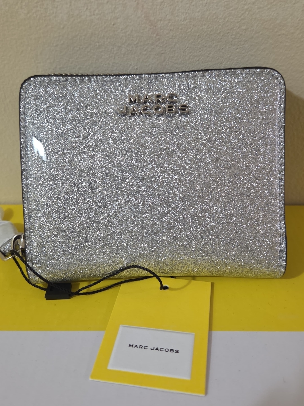 Marc Jacobs Women's Silver Glitter Slim Compact Wallet